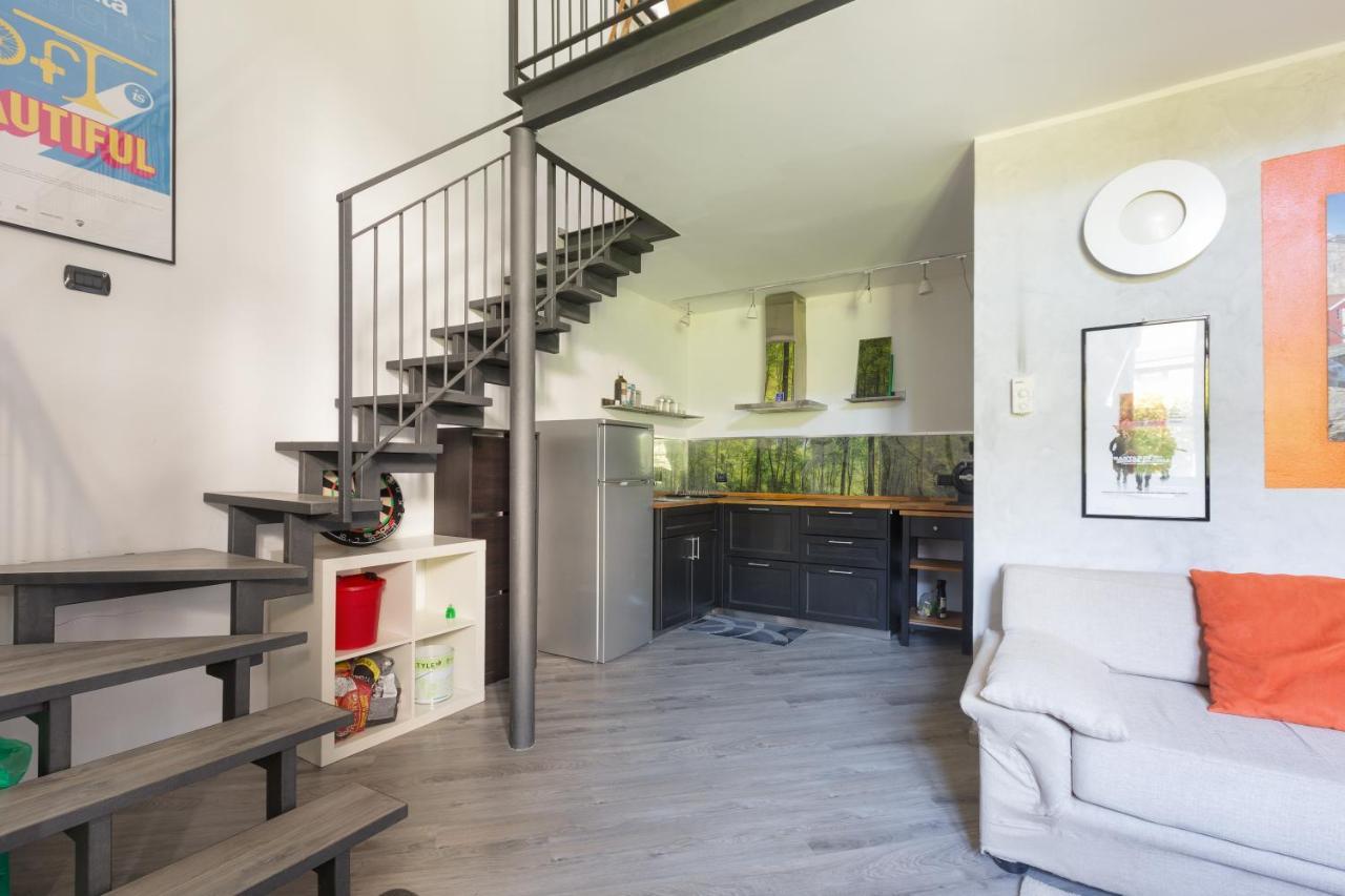 Guesthost - Milano Vigentino Loft With Terrace Exterior photo